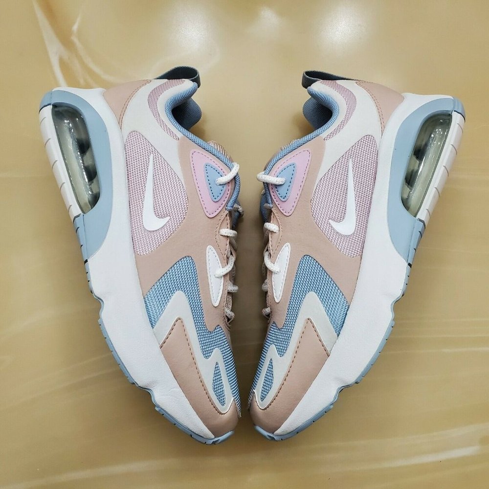 Nike Air Max 200 - Picture 2 of 8